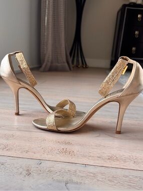 Bella Moda Gold Strappy Stiletto Sandals